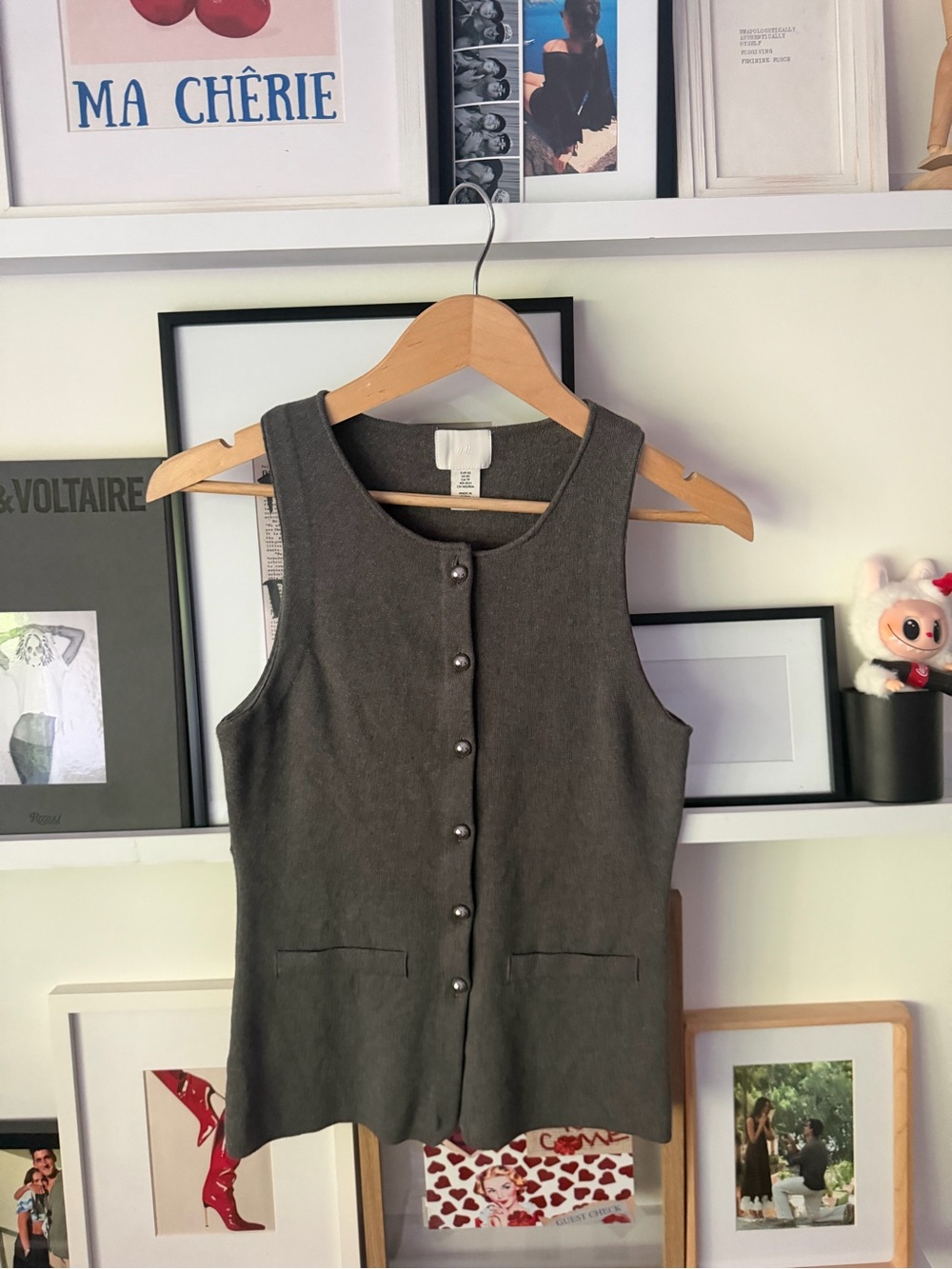 H&M Dark Gray Sleeveless Button-Front Knit Vest